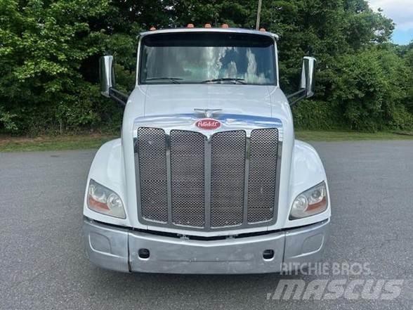Peterbilt 579 Tahače