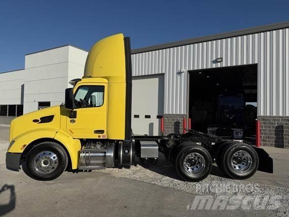 Peterbilt 579 Tahače