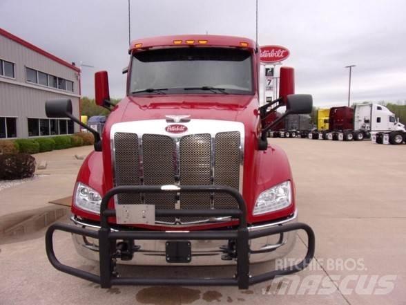 Peterbilt 579 Tahače
