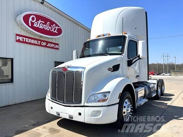 Peterbilt 579 Tahače