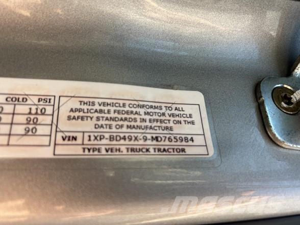 Peterbilt 579 Tahače