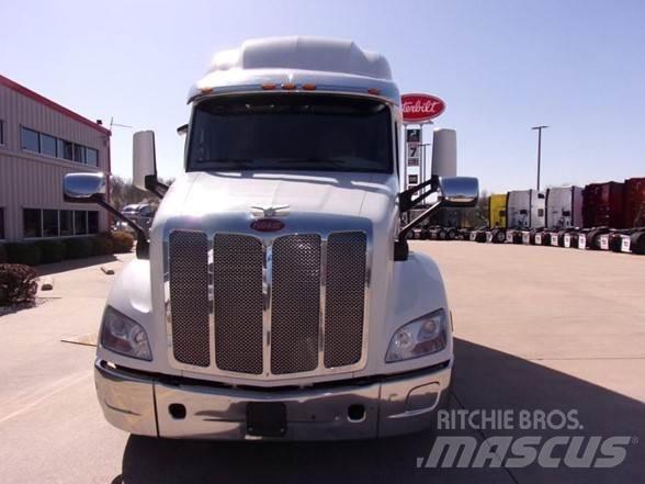 Peterbilt 579 Tahače