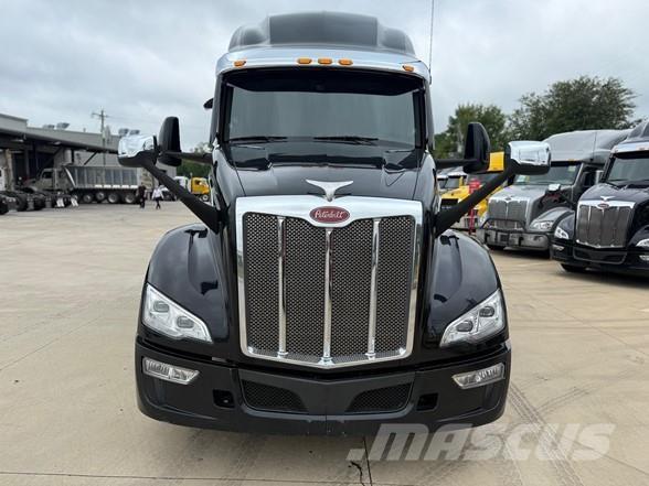 Peterbilt 579 Tahače