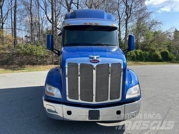 Peterbilt 579 Tahače