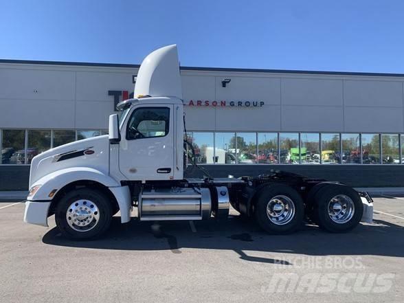 Peterbilt 579 Tahače