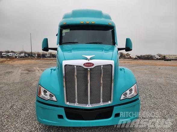 Peterbilt 579 Tahače