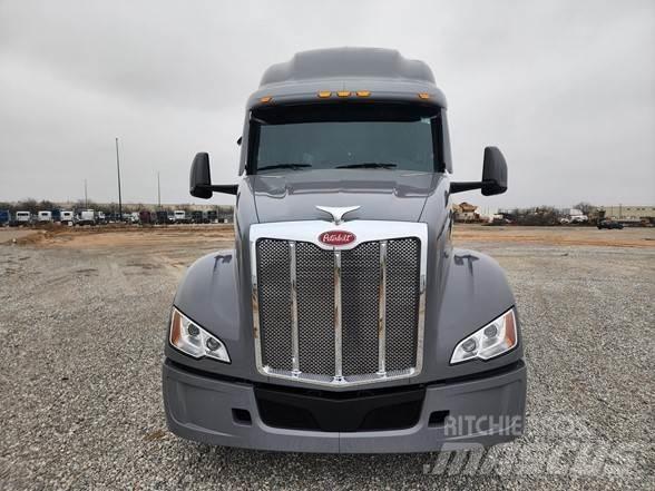 Peterbilt 579 Tahače