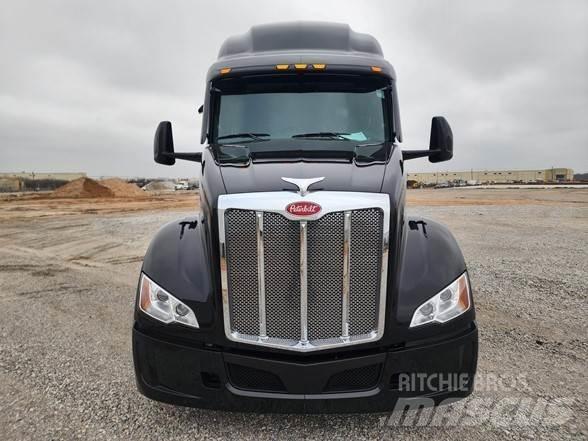 Peterbilt 579 Tahače