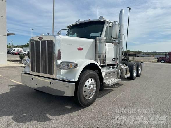 Peterbilt 589 Tahače