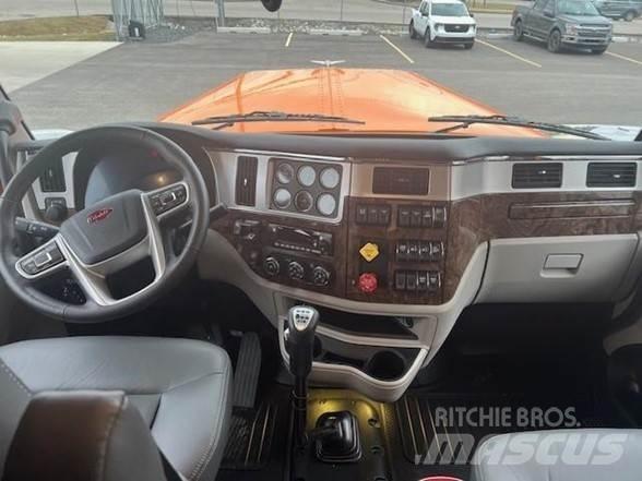 Peterbilt 589 Tahače