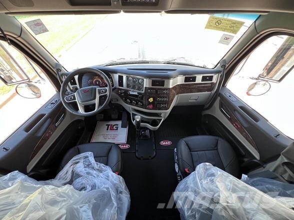 Peterbilt 589 Tahače