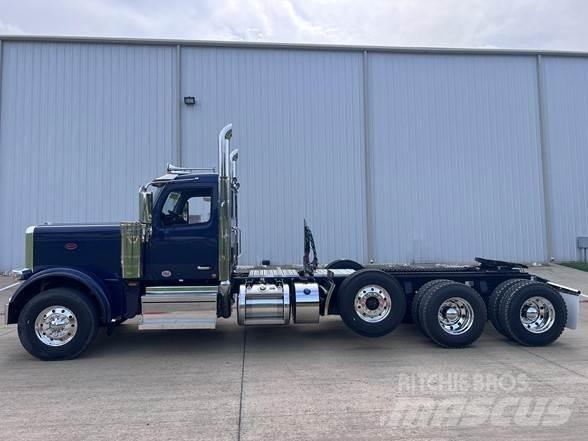 Peterbilt 589 Tahače