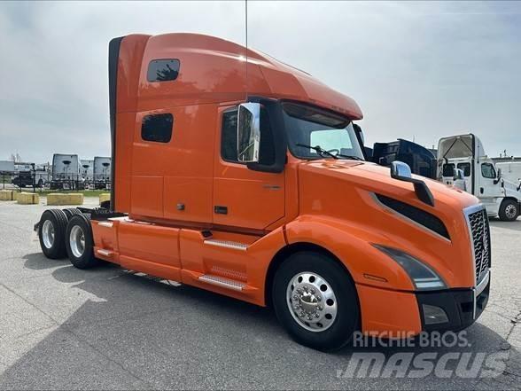 Volvo VNL42T760 Tahače