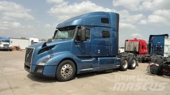 Volvo VNL64T760 Tahače