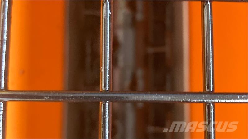 Rauch UKS 100 Sypače písku a soli