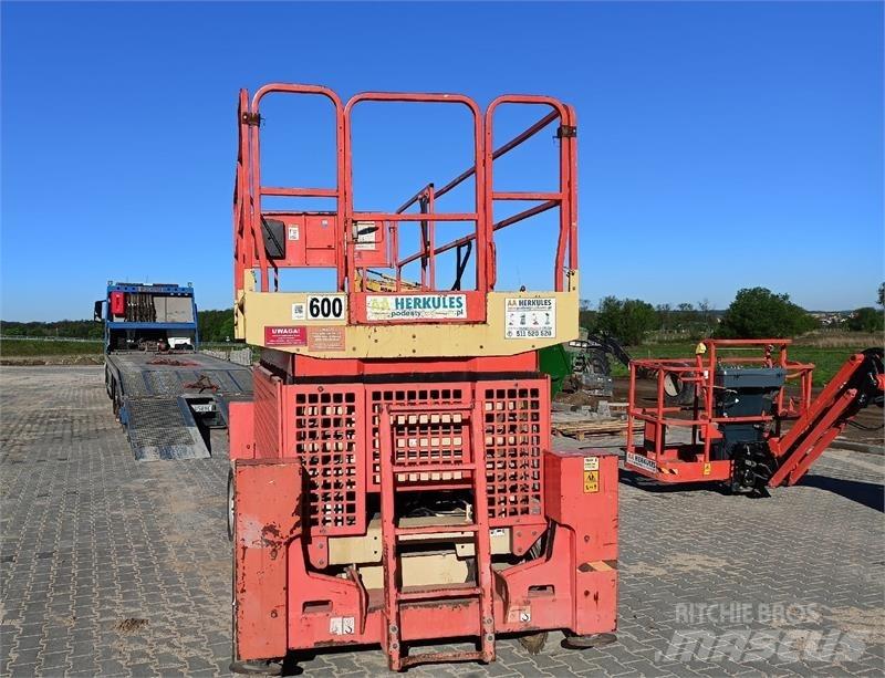 JLG 4069 Nůžková zvedací plošina