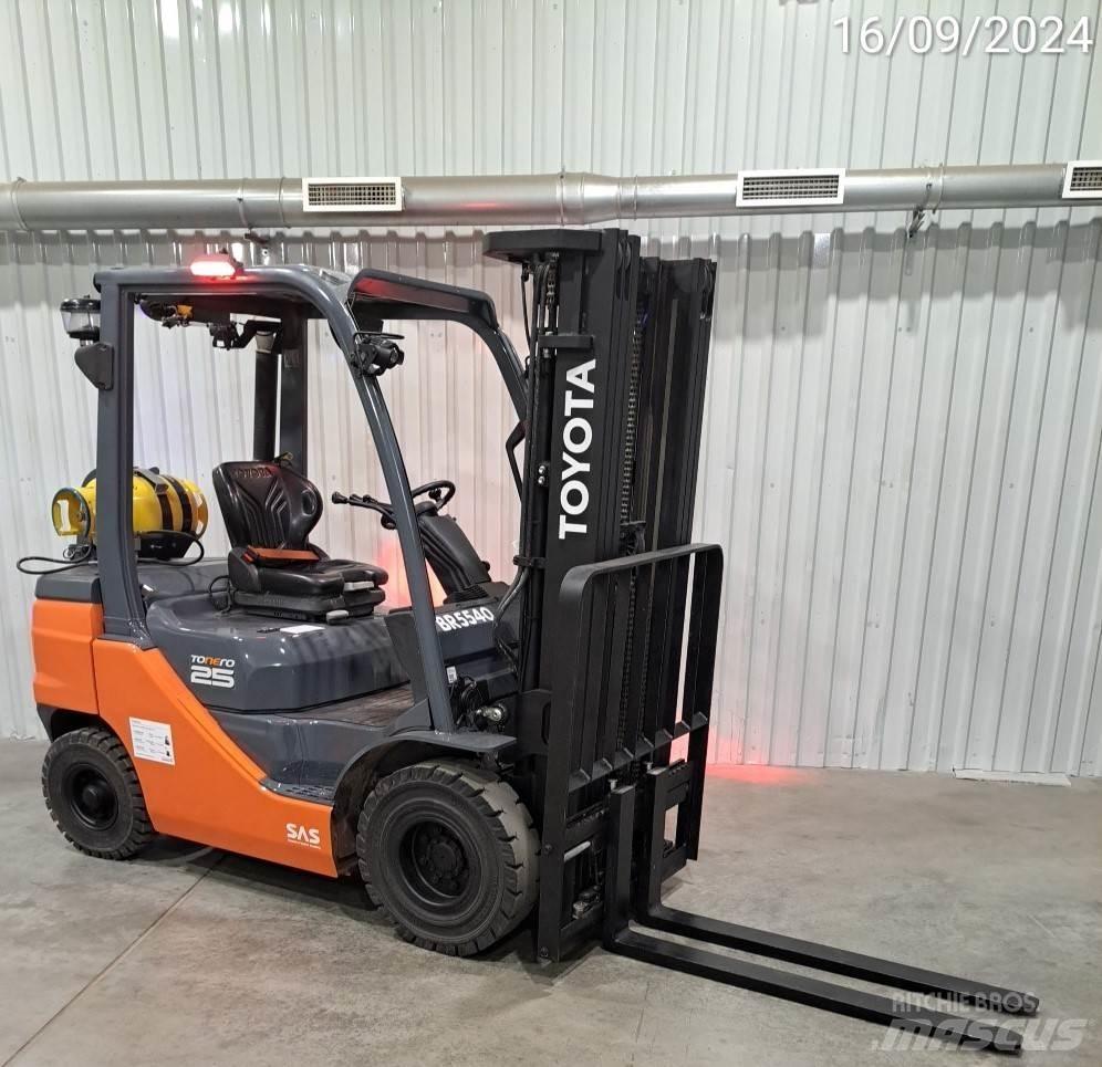 Toyota 02-8FGF25 LPG vozíky