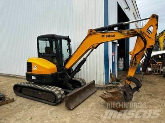 Bobcat E50 Mini rýpadla < 7t