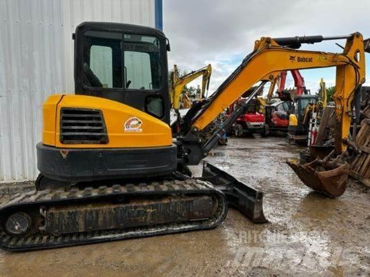 Bobcat E50 Mini rýpadla < 7t