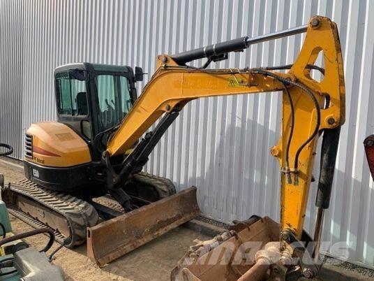 Bobcat E50EM Mini rýpadla < 7t