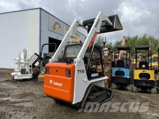 Bobcat T110 Joystick Mininakladače