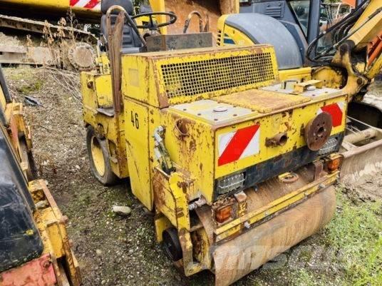 Bomag BW100AC Kombinované válce