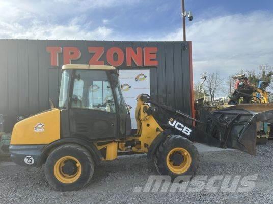 JCB 406 à 23500 € HT Kolové nakladače