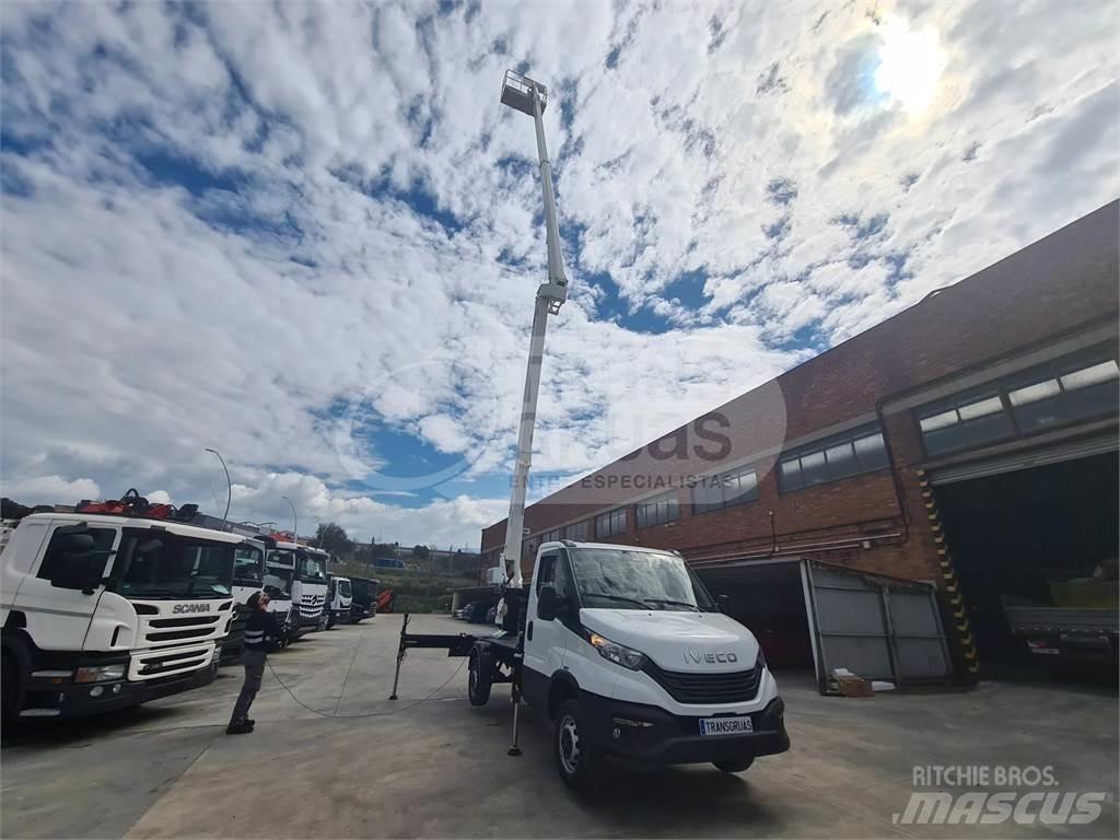 Cela DT Truck 28 FE Autoplošiny