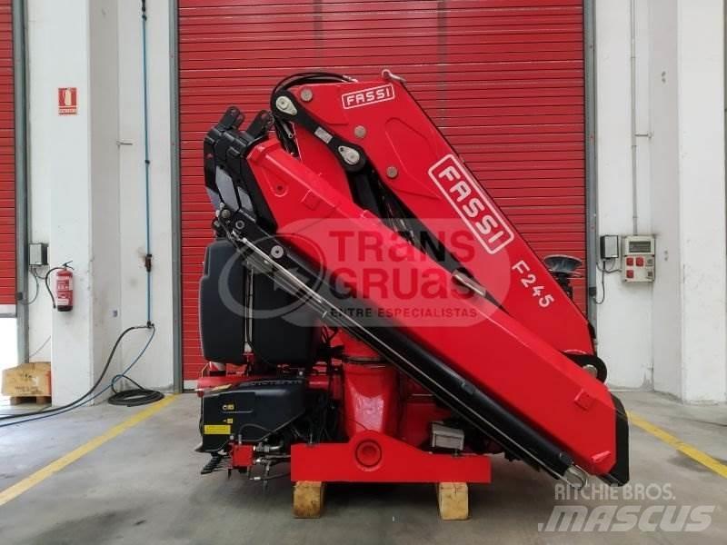 Fassi F245A.2.24 Nakládací jeřáby