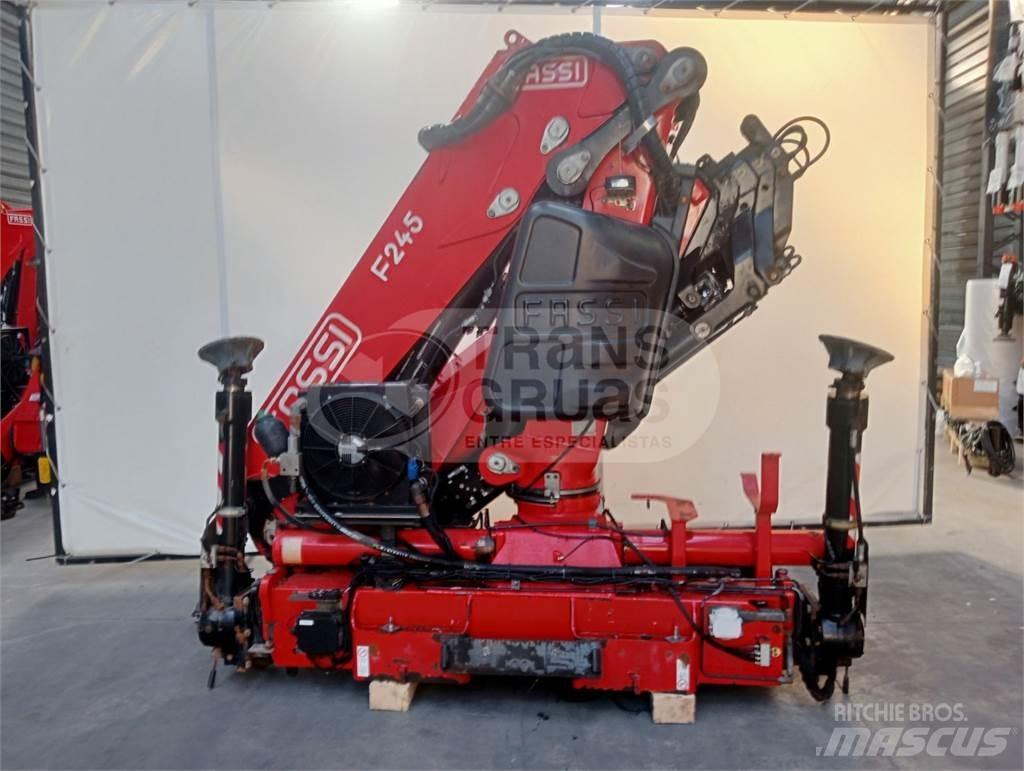 Fassi F245A.2.25 Nakládací jeřáby