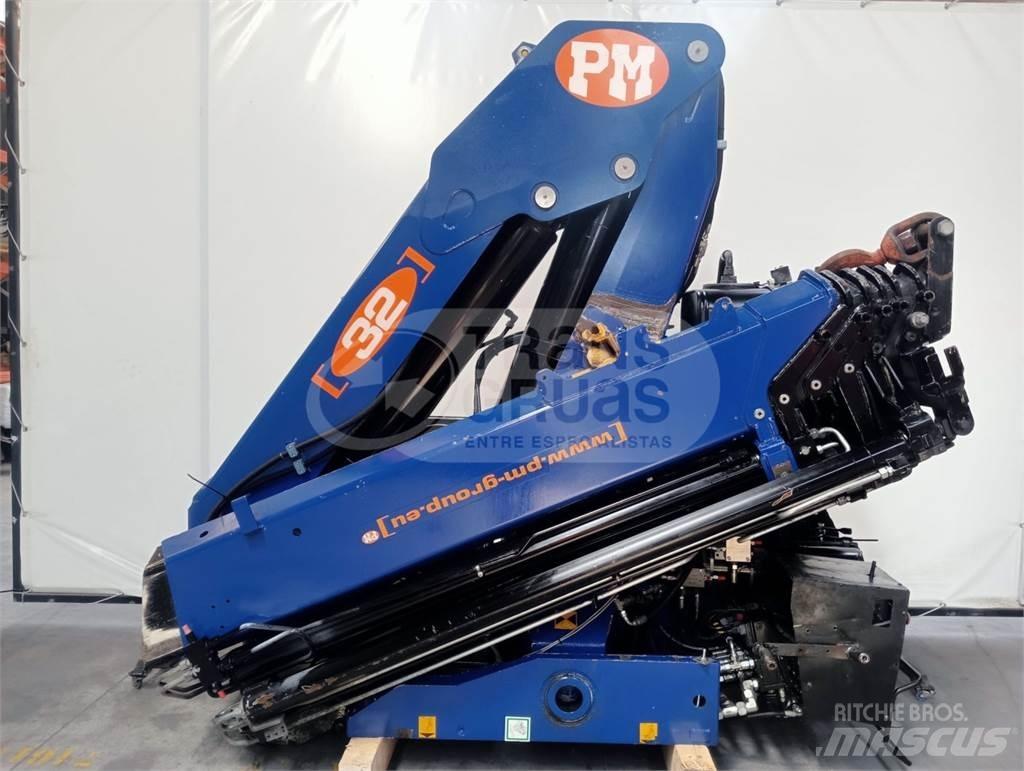 PM 32023 Nakládací jeřáby