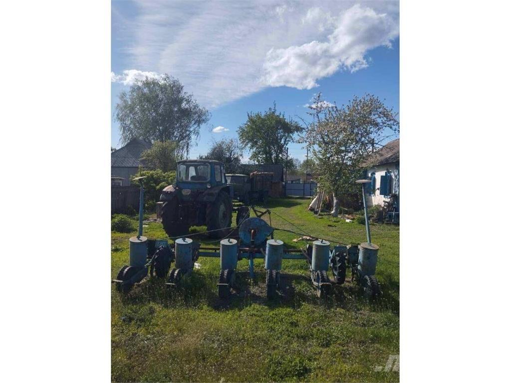  6 Přesné secí stroje