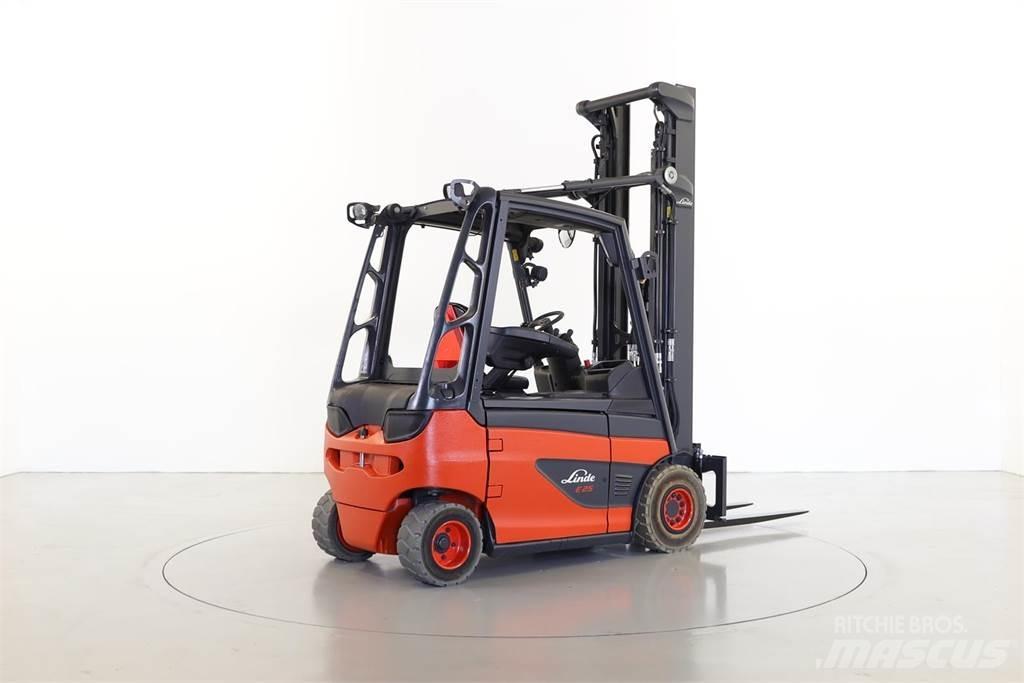 Linde E25-01 387 Akumulátorové vozíky
