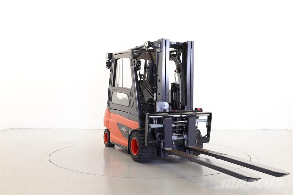 Linde E35L-01 Akumulátorové vozíky