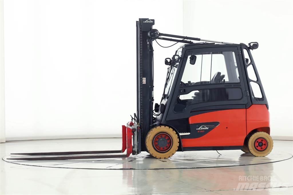Linde E50HL-01 Akumulátorové vozíky