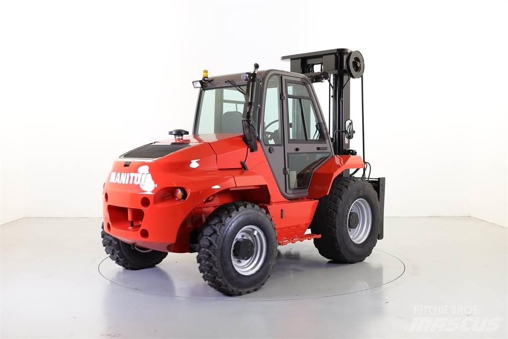 Manitou M50-4 Dieselové vozíky