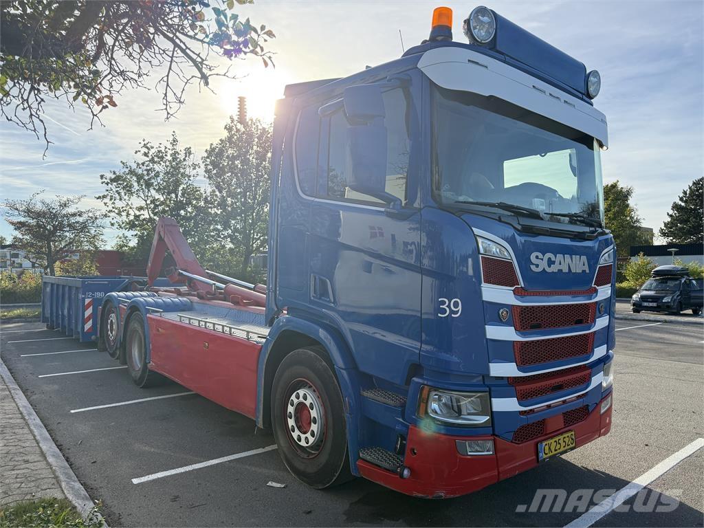Scania R500 Lanový nosič kontejnerů