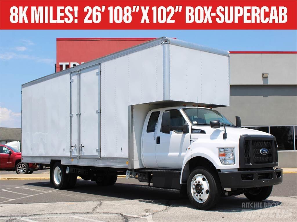 Ford F-650 Skříňová nástavba