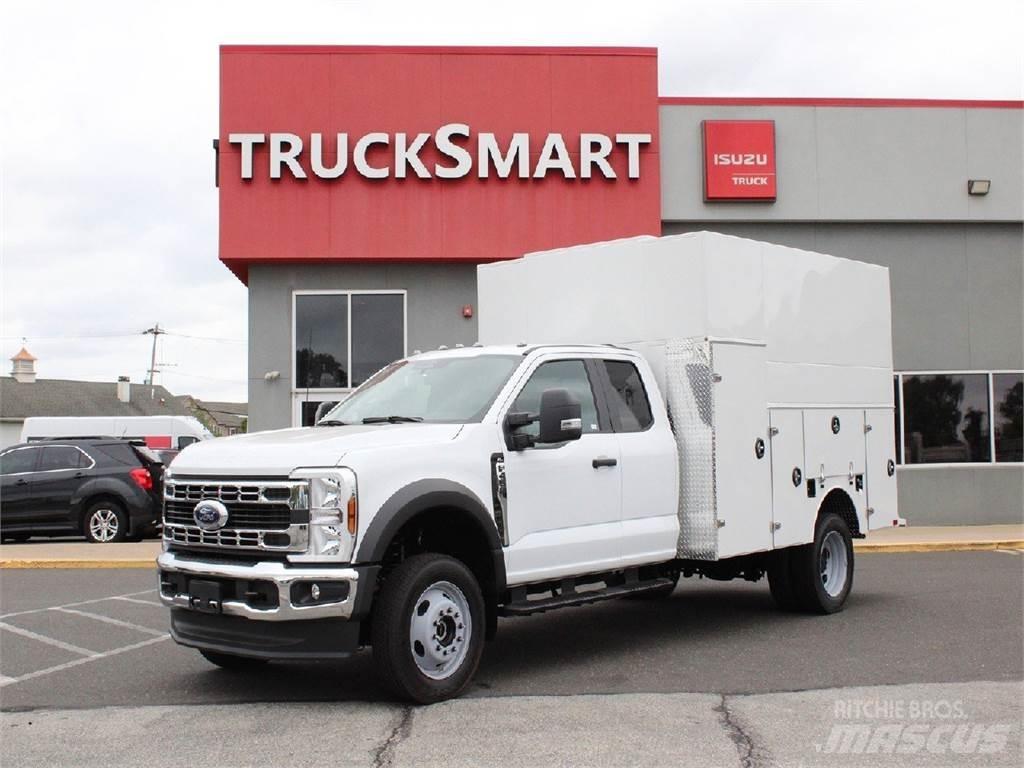 Ford F450 Komunální / Multi-užitková vozidla