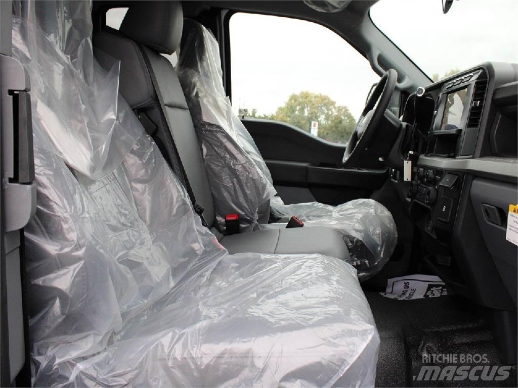 Ford F450 Komunální / Multi-užitková vozidla