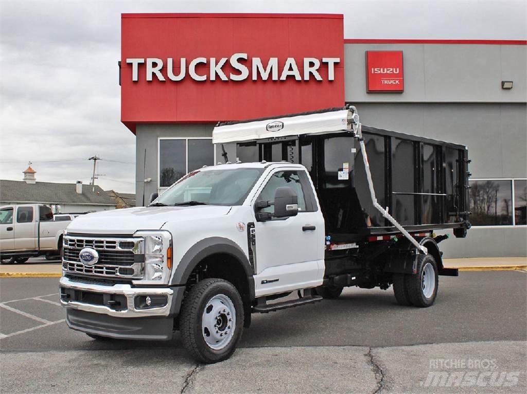 Ford F550 Sklápěče