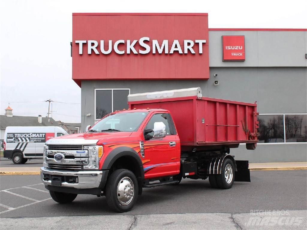Ford F550 Sklápěče