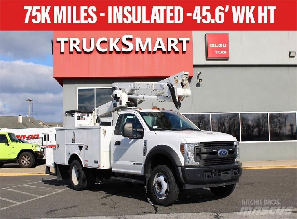 Ford F550 Komunální / Multi-užitková vozidla