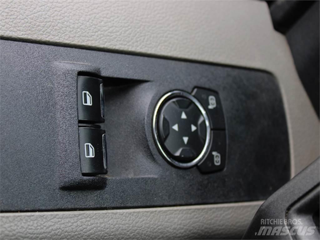Ford F550 Komunální / Multi-užitková vozidla