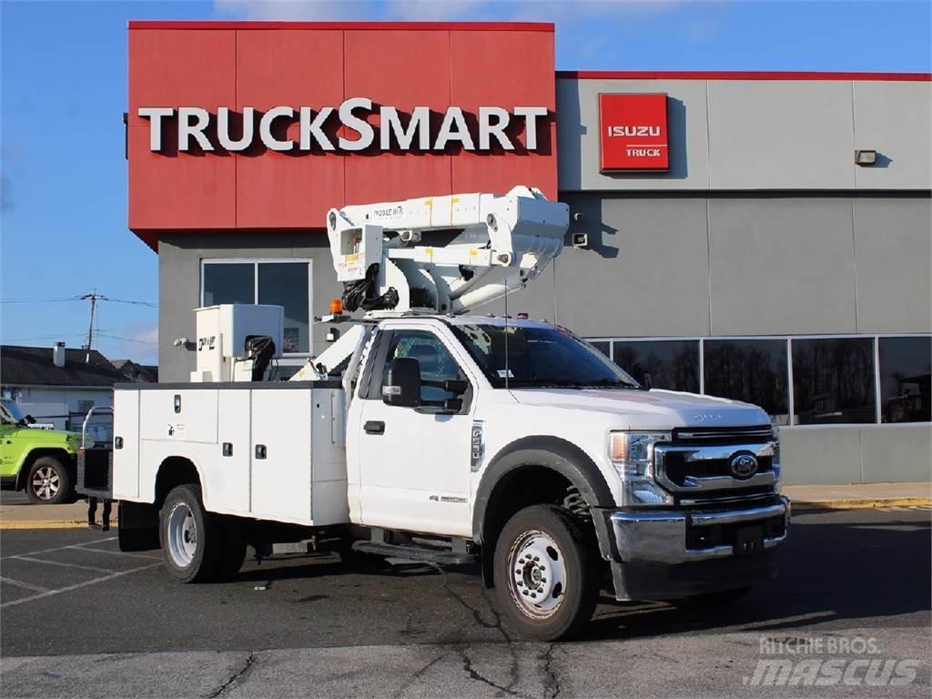 Ford F550 Komunální / Multi-užitková vozidla