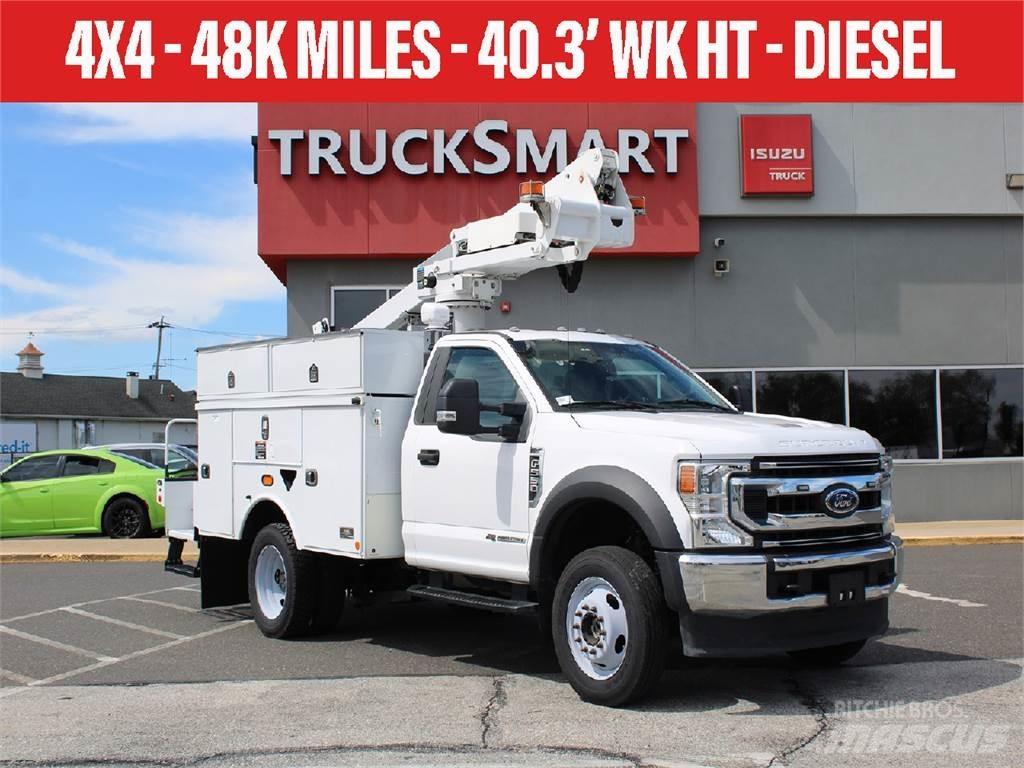 Ford F550 Komunální / Multi-užitková vozidla