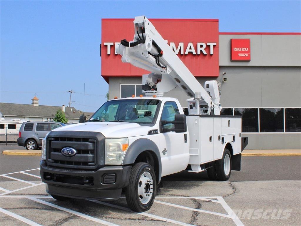 Ford F550 Komunální / Multi-užitková vozidla