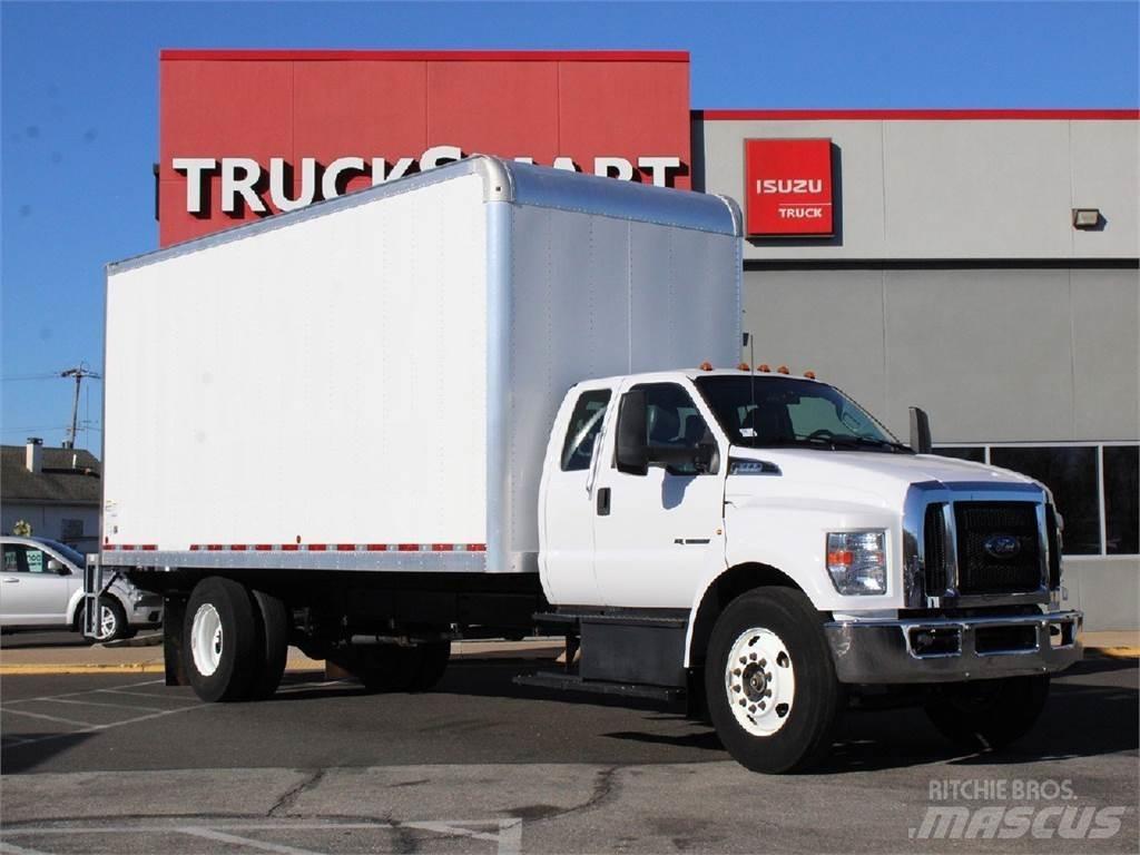 Ford F650 Skříňová nástavba