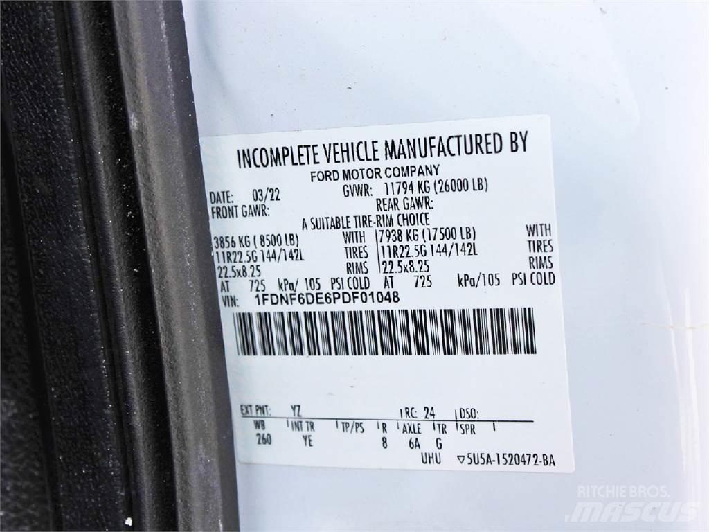 Ford F650 Valníky/Sklápěcí bočnice