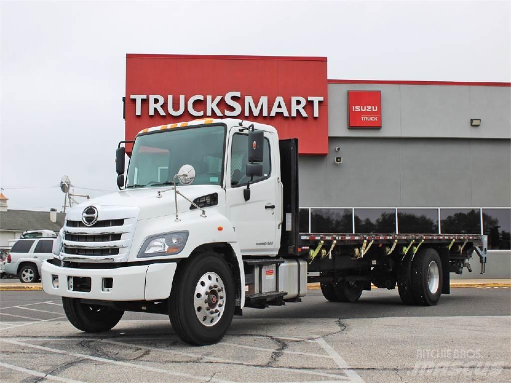 Hino 338 Valníky/Sklápěcí bočnice